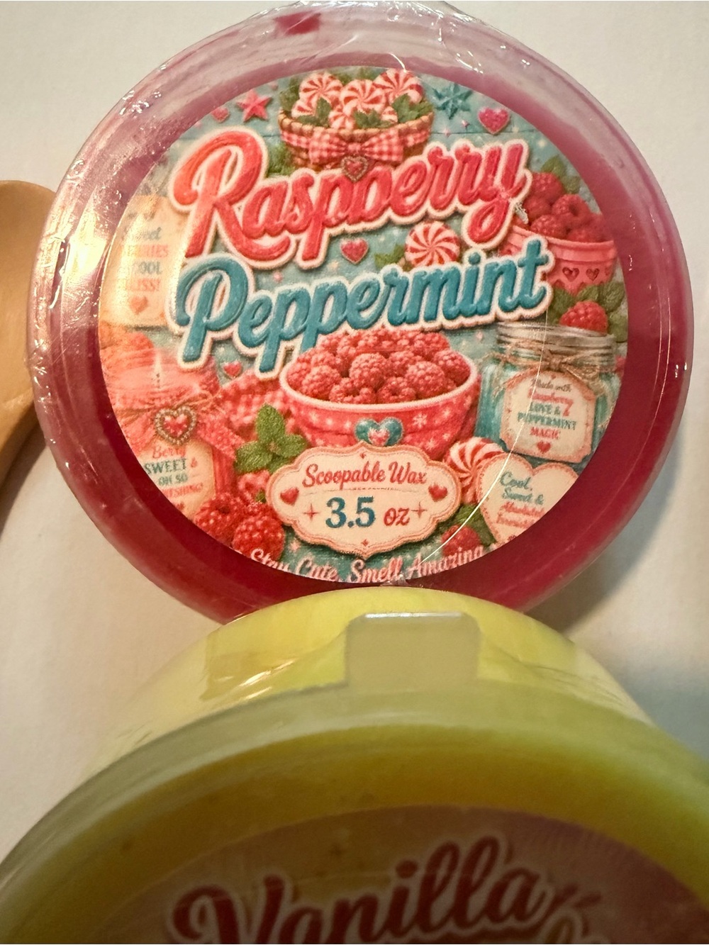 NEW!!! 🍓🍍🥥 Handmade  scoop-able soy way in 5 different scents! 3.5 oz - Picture 6 of 7